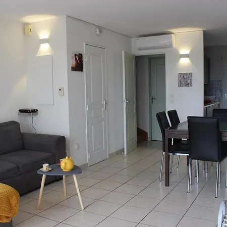 דירה Beau Pavillon T3 Avec Climatisation, Wifi Et Parking Privatif - 5gama3 Lovely Pavilion With Air Conditioning *